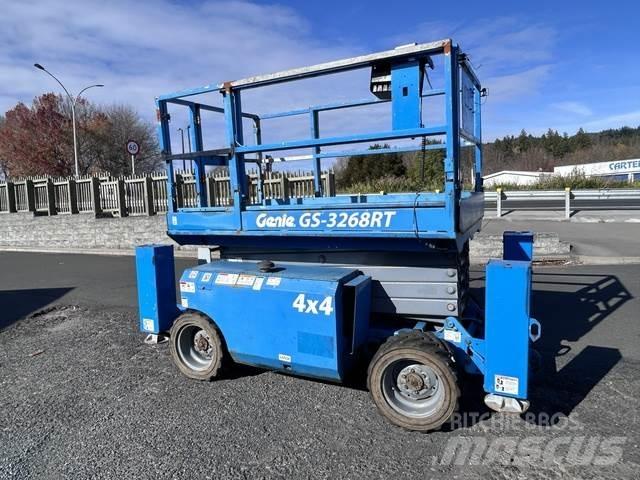 Genie GS3268RT Žirkliniai keltuvai