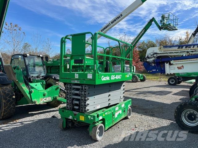 Genie GS4047DC Žirkliniai keltuvai