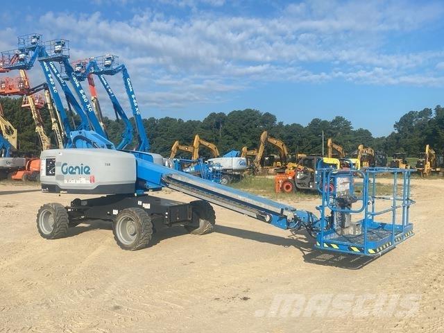 Genie S-40XC Teleskopiniai keltuvai