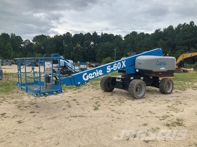 Genie S-60X Teleskopiniai keltuvai