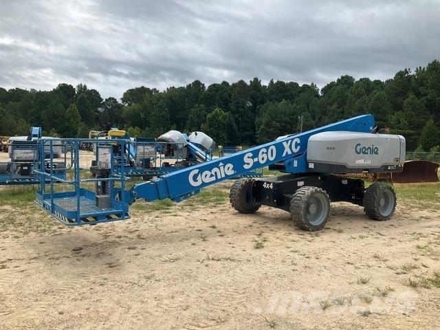 Genie S-60XC Teleskopiniai keltuvai
