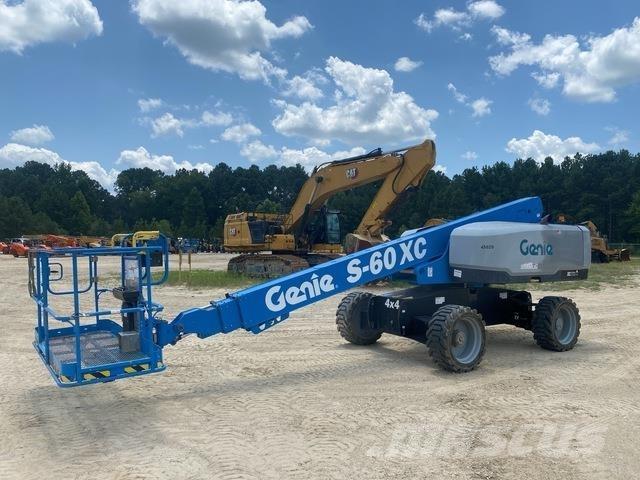 Genie S-60XC Teleskopiniai keltuvai