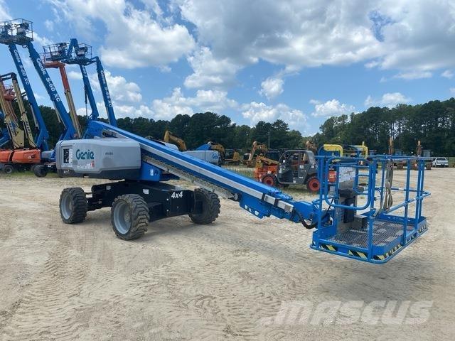 Genie S-60XC Teleskopiniai keltuvai