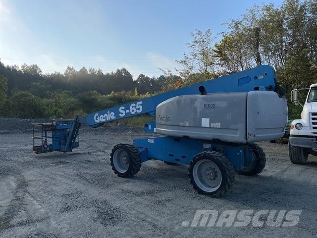 Genie S-65 Teleskopiniai keltuvai