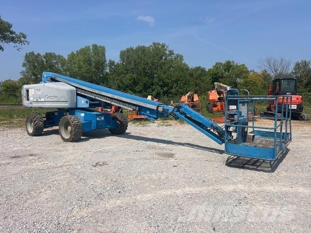 Genie S-65 Teleskopiniai keltuvai