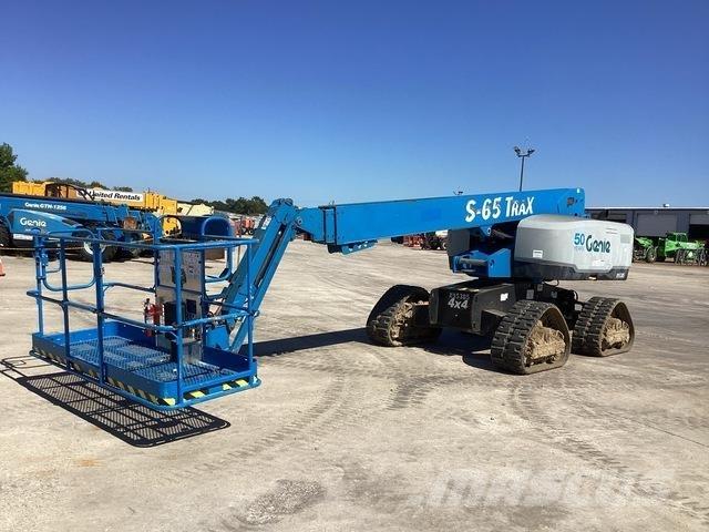 Genie S-65TRAX Teleskopiniai keltuvai