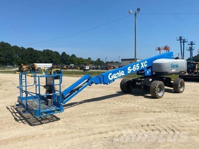 Genie S-65XC Statyba - Kita