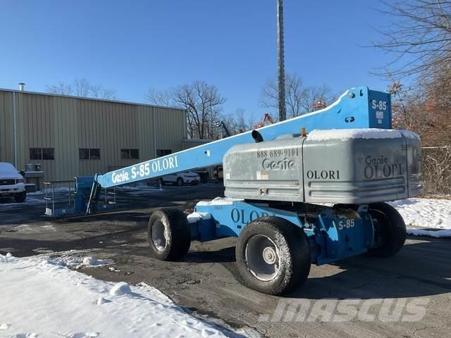 Genie S-85 Teleskopiniai keltuvai