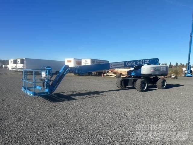Genie S-85 XC Statyba - Kita