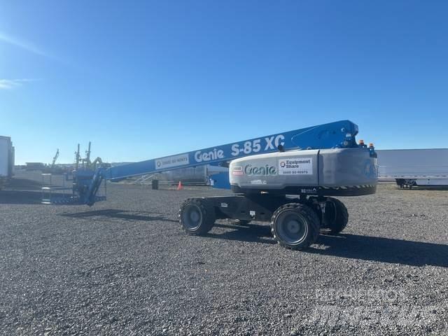 Genie S-85 XC Statyba - Kita