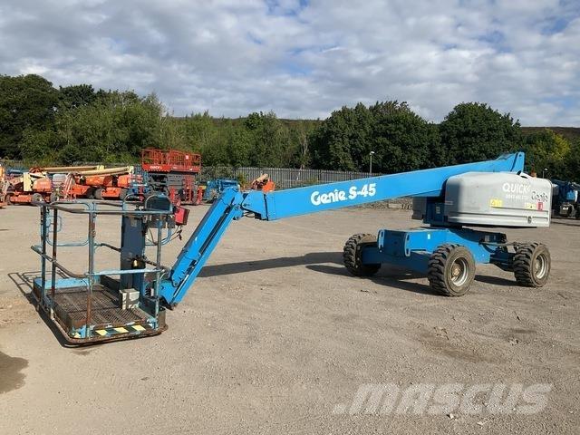 Genie S45 Teleskopiniai keltuvai