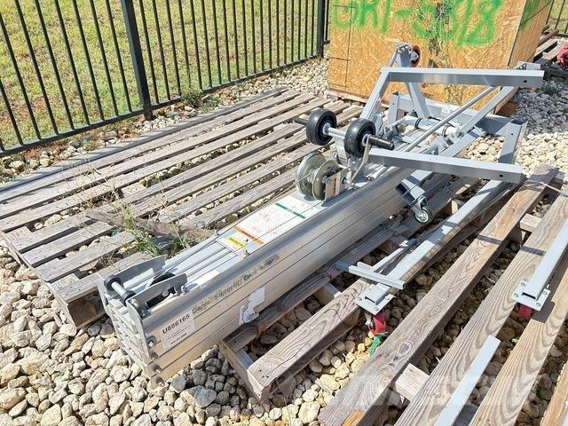 Genie SLC-24 Gervės, keltuvai ir medžiagų kėlimo įranga