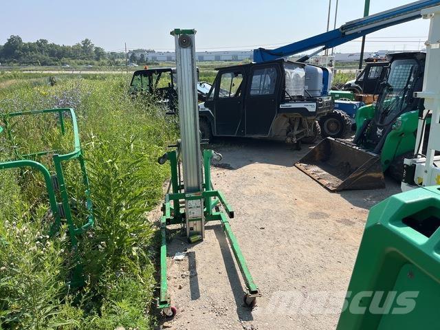 Genie SLC-24 Gervės, keltuvai ir medžiagų kėlimo įranga