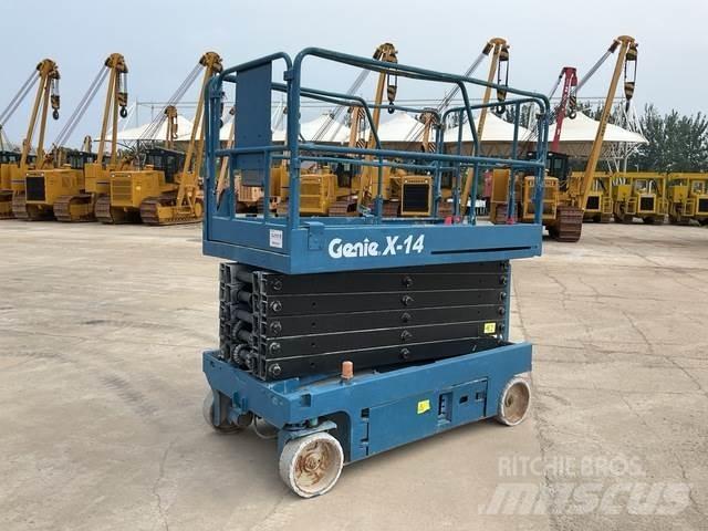 Genie X14 Žirkliniai keltuvai