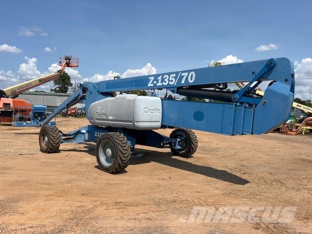Genie Z-135 Alkūniniai keltuvai