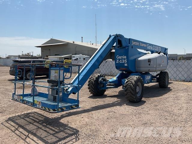 Genie Z-135 Alkūniniai keltuvai