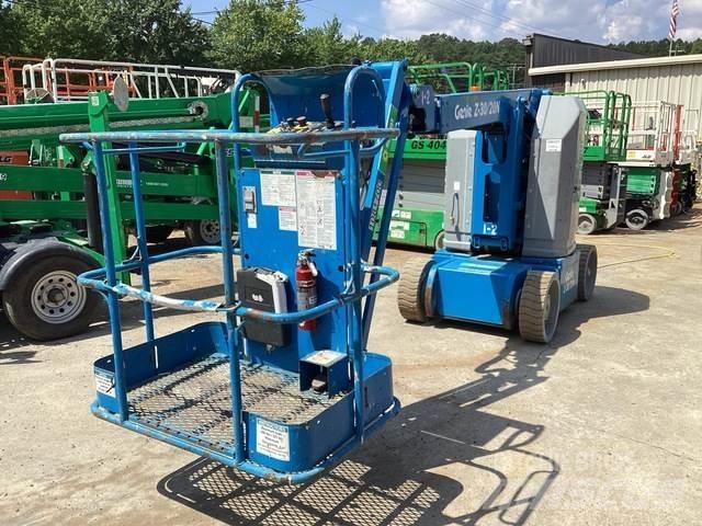 Genie Z-30/20N Alkūniniai keltuvai