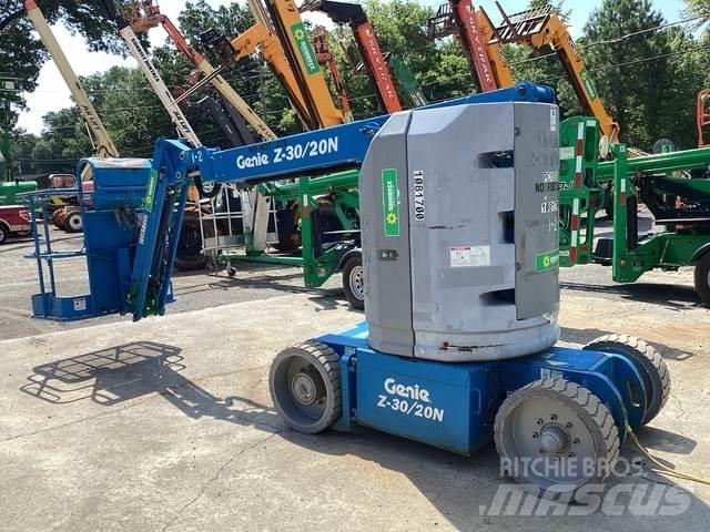 Genie Z-30/20N Alkūniniai keltuvai