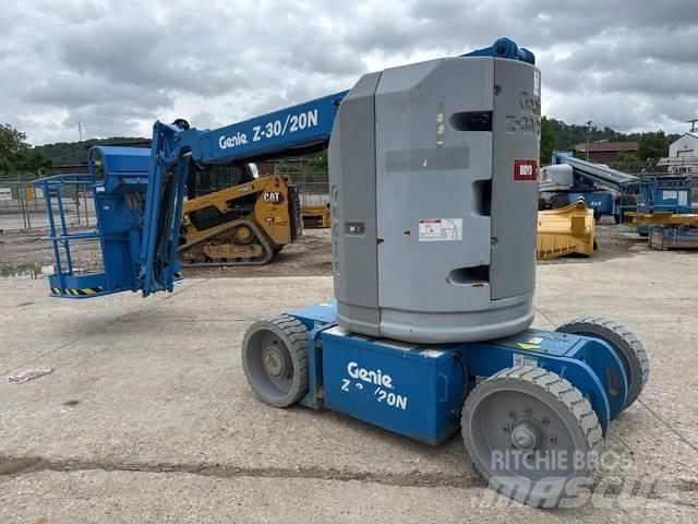 Genie Z30/20N Alkūniniai keltuvai