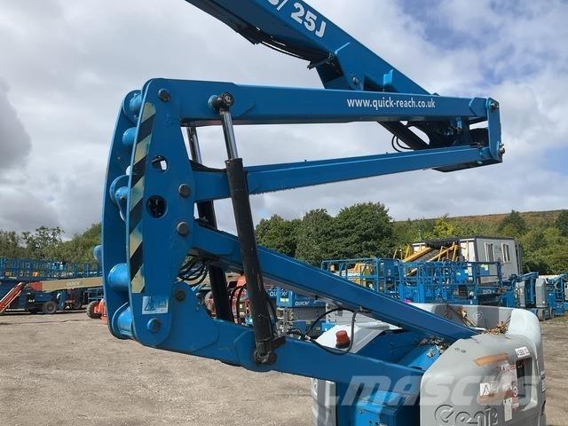Genie Z45/25J Alkūniniai keltuvai