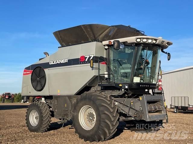 Gleaner S77 Derliaus nuėmimo kombainai