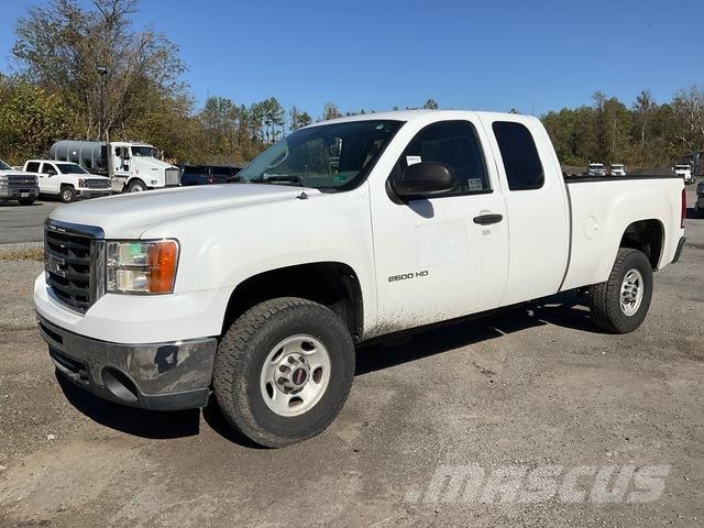 GMC 2500 HD Pikapai / Bortiniai sunkvežimiai