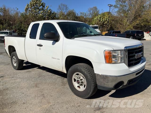 GMC 2500 HD Pikapai / Bortiniai sunkvežimiai