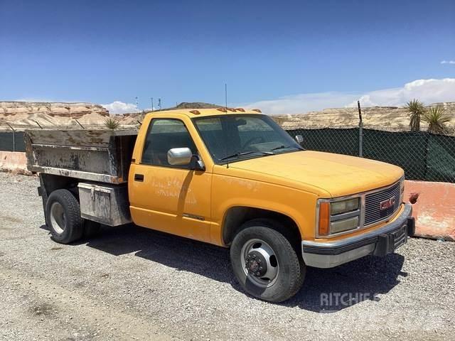 GMC C3500 Savivarčių priekabų vilkikai
