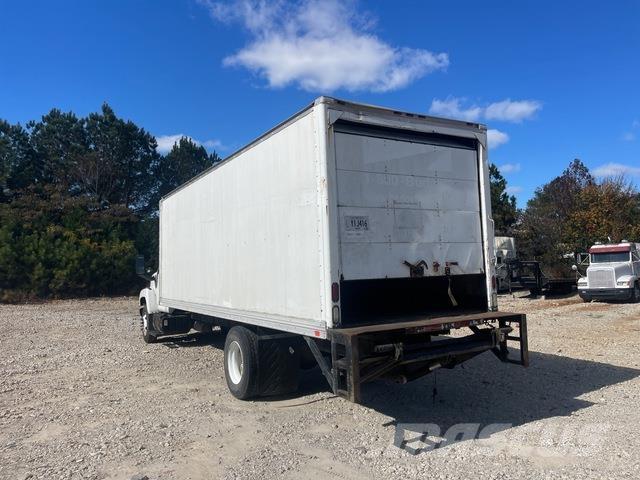 GMC C7500 Sunkvežimiai su dengtu kėbulu