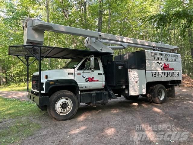 GMC C8500 Ant vilkikų montuojamos kėlimo platformos