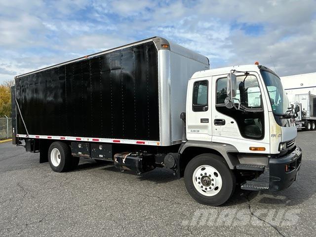 GMC T-Series Sunkvežimiai su dengtu kėbulu