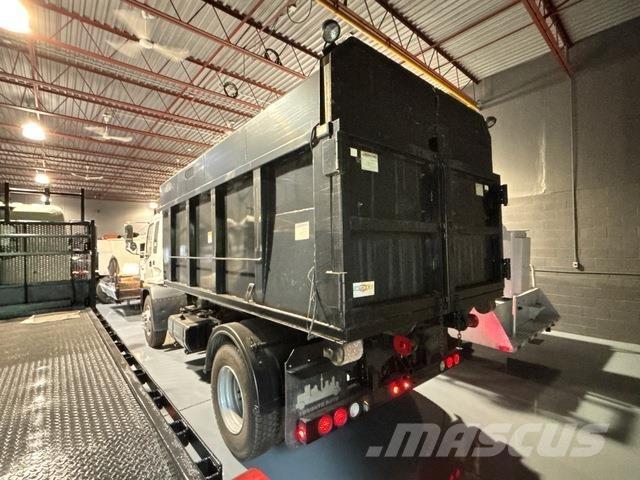 GMC T7500 Savivarčiai