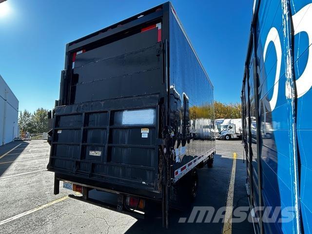 GMC W5 Sunkvežimiai su dengtu kėbulu