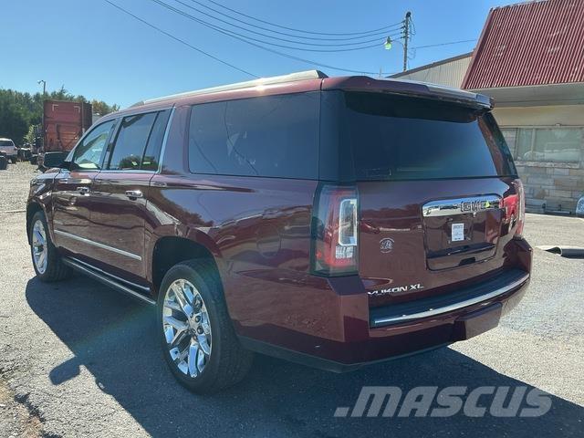 GMC Yukon XL Lengvieji automobiliai