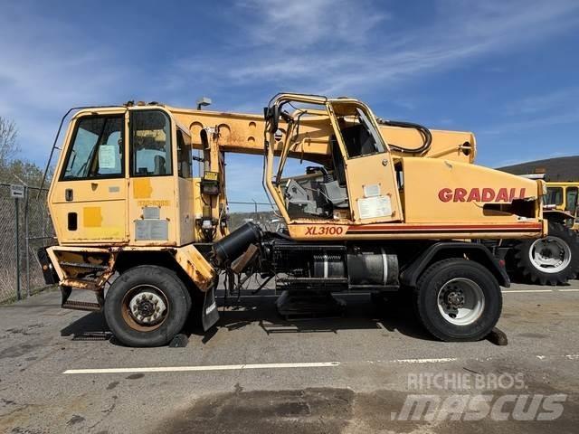 Gradall XL3100 Ratiniai ekskavatoriai
