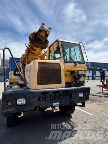 Gradall XL3100 Ratiniai ekskavatoriai