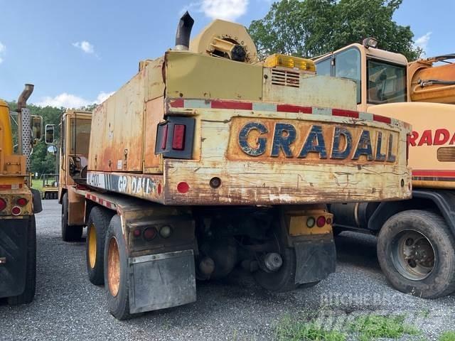 Gradall XL4100 Ratiniai ekskavatoriai