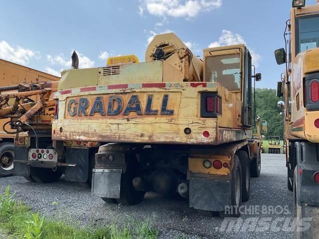 Gradall XL4100 Ratiniai ekskavatoriai