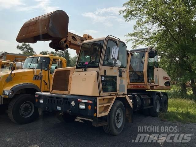 Gradall XL4100 Ratiniai ekskavatoriai