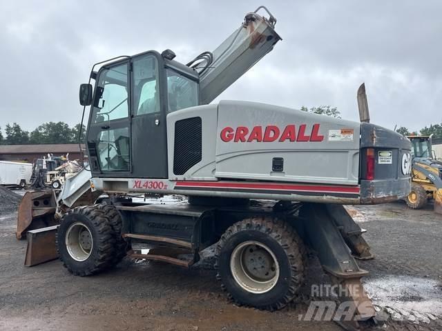 Gradall XL4300 Ratiniai ekskavatoriai