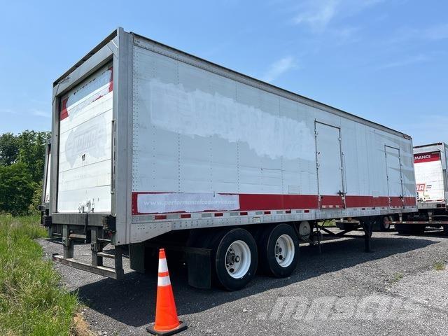 Great Dane  Puspriekabės su izoterminiu kėbulu