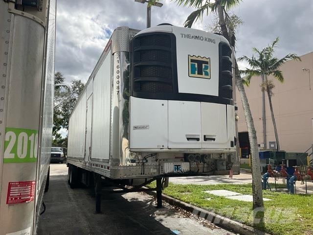 Great Dane  Puspriekabės su izoterminiu kėbulu