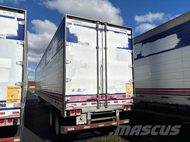 Great Dane  Puspriekabės su izoterminiu kėbulu