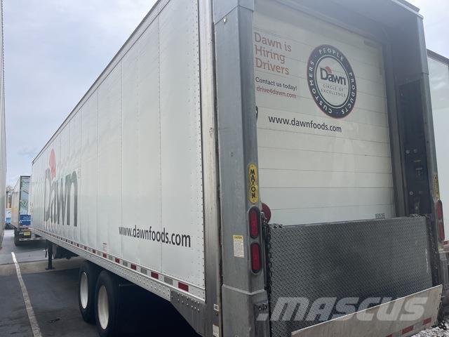 Great Dane T/A Puspriekabės su izoterminiu kėbulu