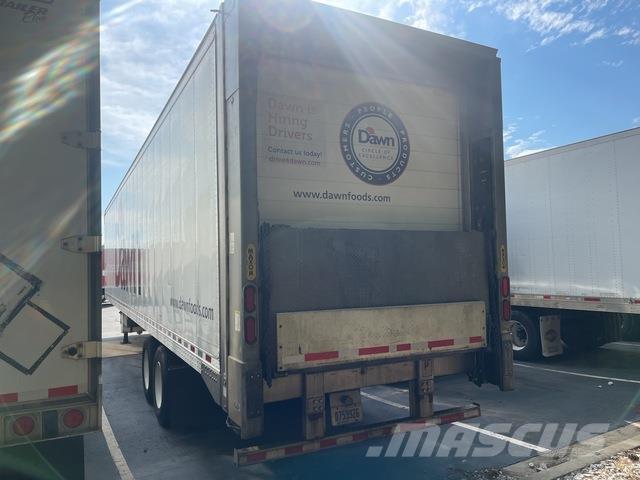 Great Dane T/A Puspriekabės su izoterminiu kėbulu