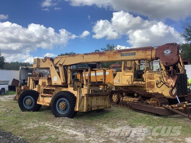 Grove  Neapdoroto reljefo kranai