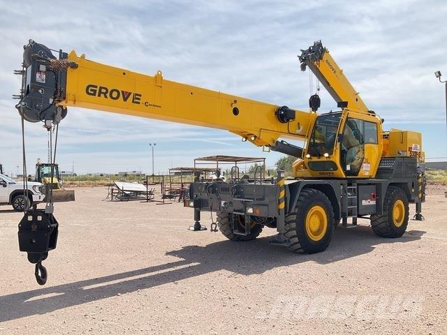 Grove RT530E-2 Neapdoroto reljefo kranai