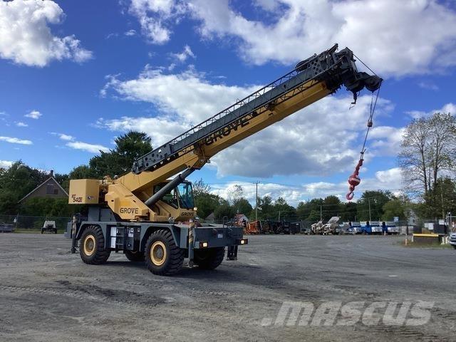 Grove RT540E Neapdoroto reljefo kranai