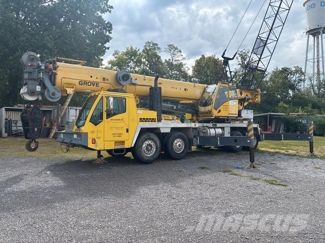 Grove TMS9000E Vikšriniai kranai