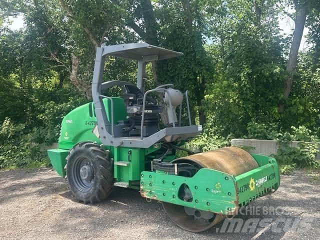 Hamm 3205 Vieno būgno volai